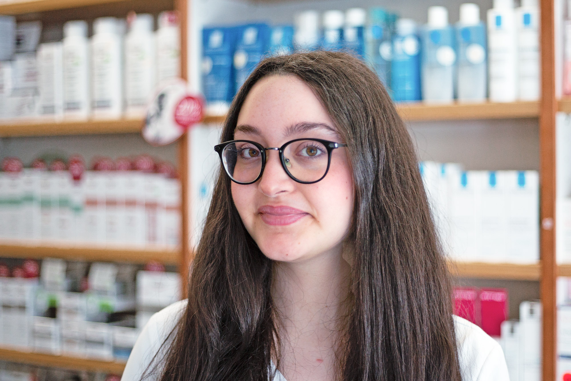 4_ueber-uns_yara-dwaier_web.jpg 4_ueber-uns_yara-dwaier_web